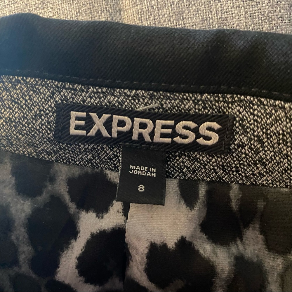 Express Editor Suit (Jacket & Pants) - image 4